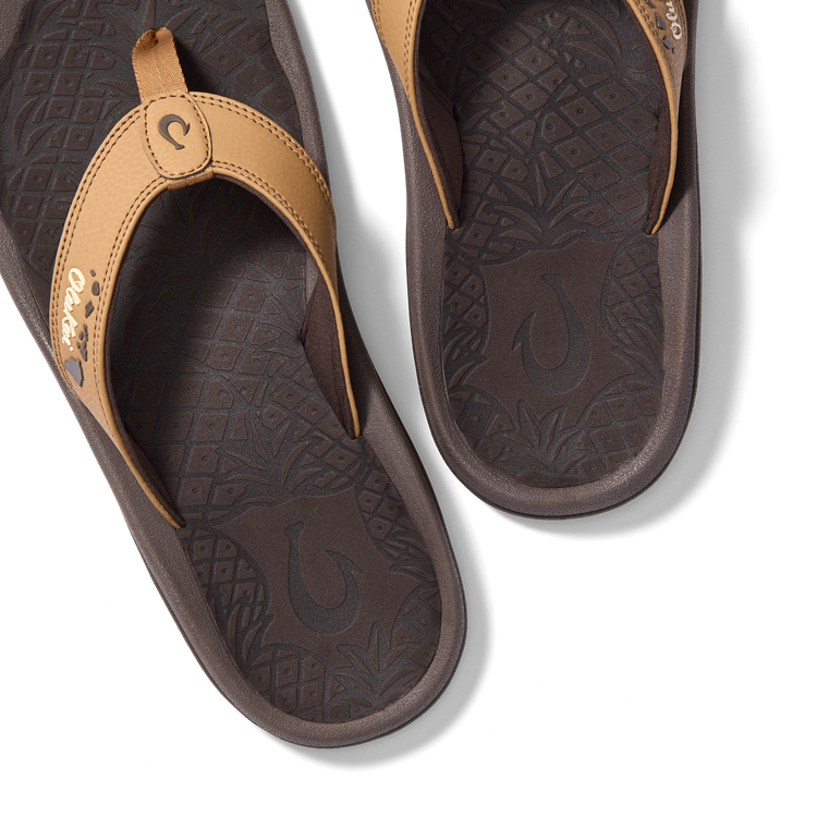 OluKai Men\'s Black and Tan Flip Flop Sandals OluKai Men main image 3