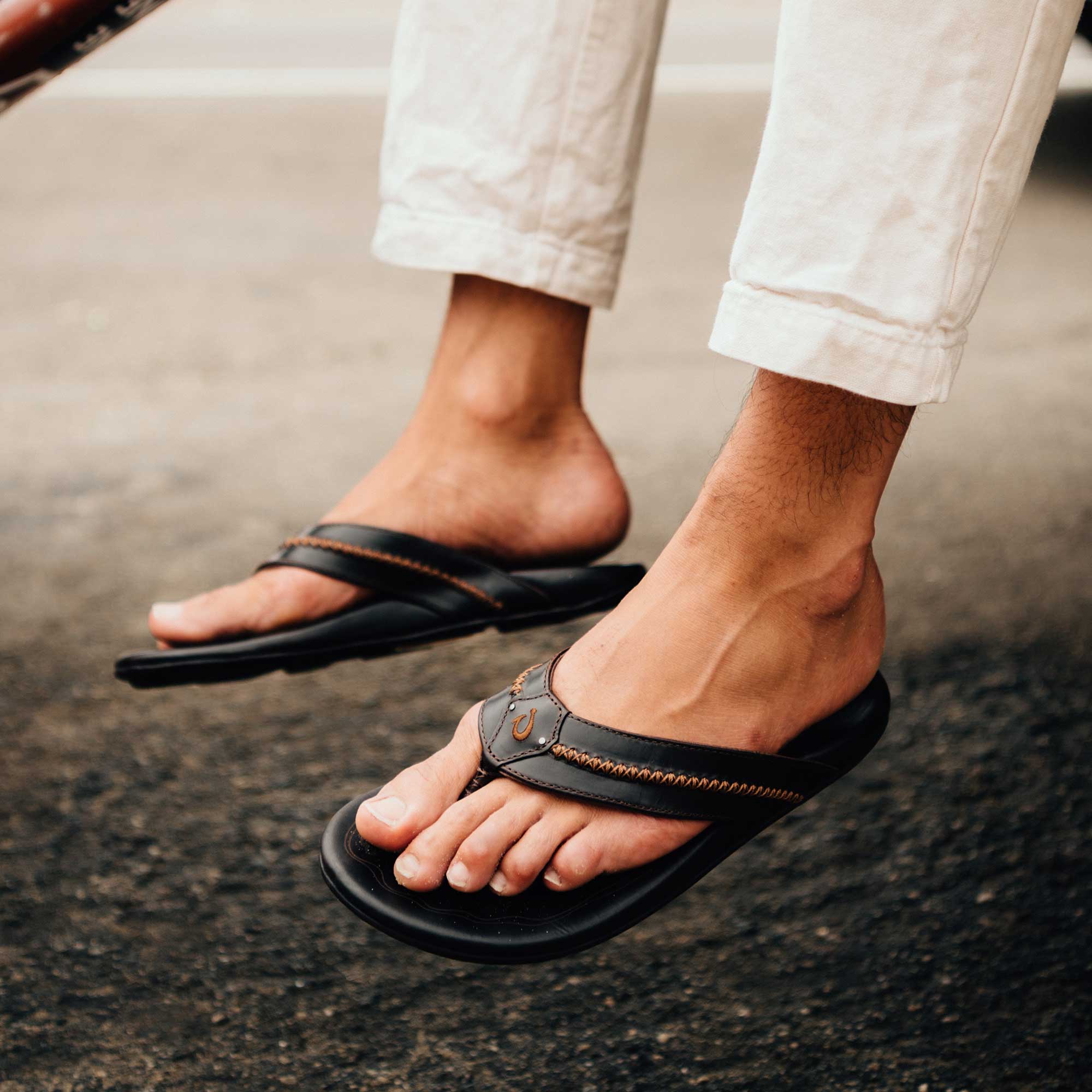 Buy online Red Leather Slip On Sandals from Sandals and Floaters for Men by  Appelon for ₹749 at 78% off | 2024 Limeroad.com