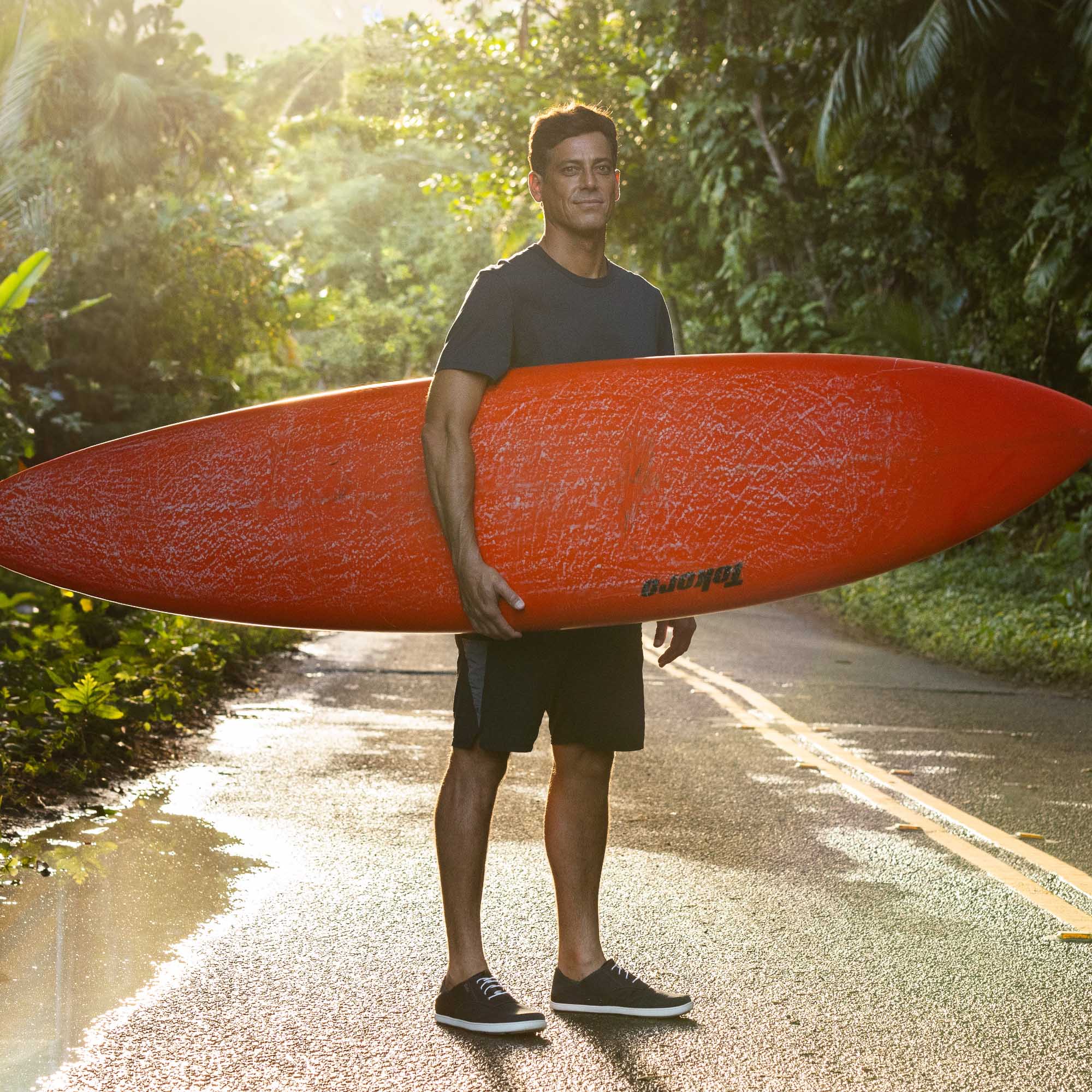 Nohea Moku Men's Boat Shoes - Black | OluKai