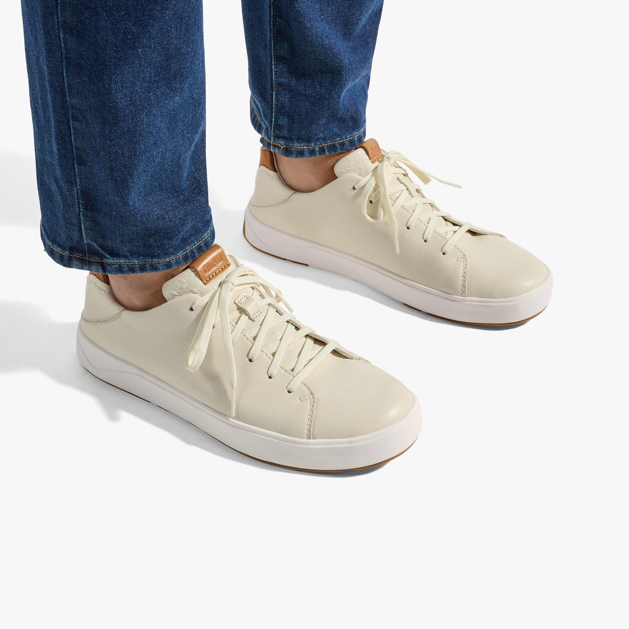 OLUKAI Lae'ahi Lole Sneakers Slip-On da uomo, leggere e traspiranti, resistenti all'acqua e alle suole bagnate, Trench Blu/Vintage Indaco, 42.5 EU