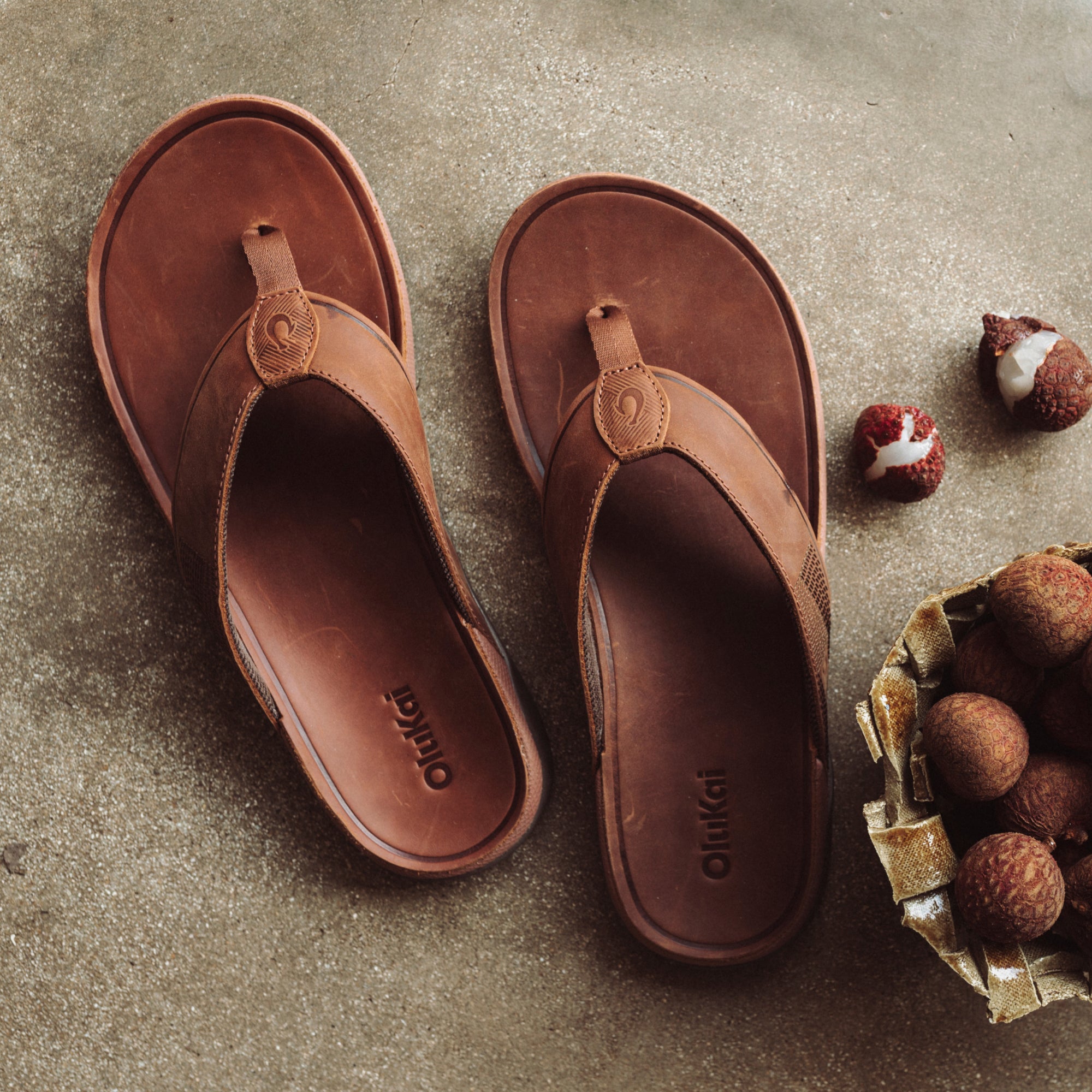 Tuahine Men's Waterproof Leather Beach Sandals - Fox | OluKai