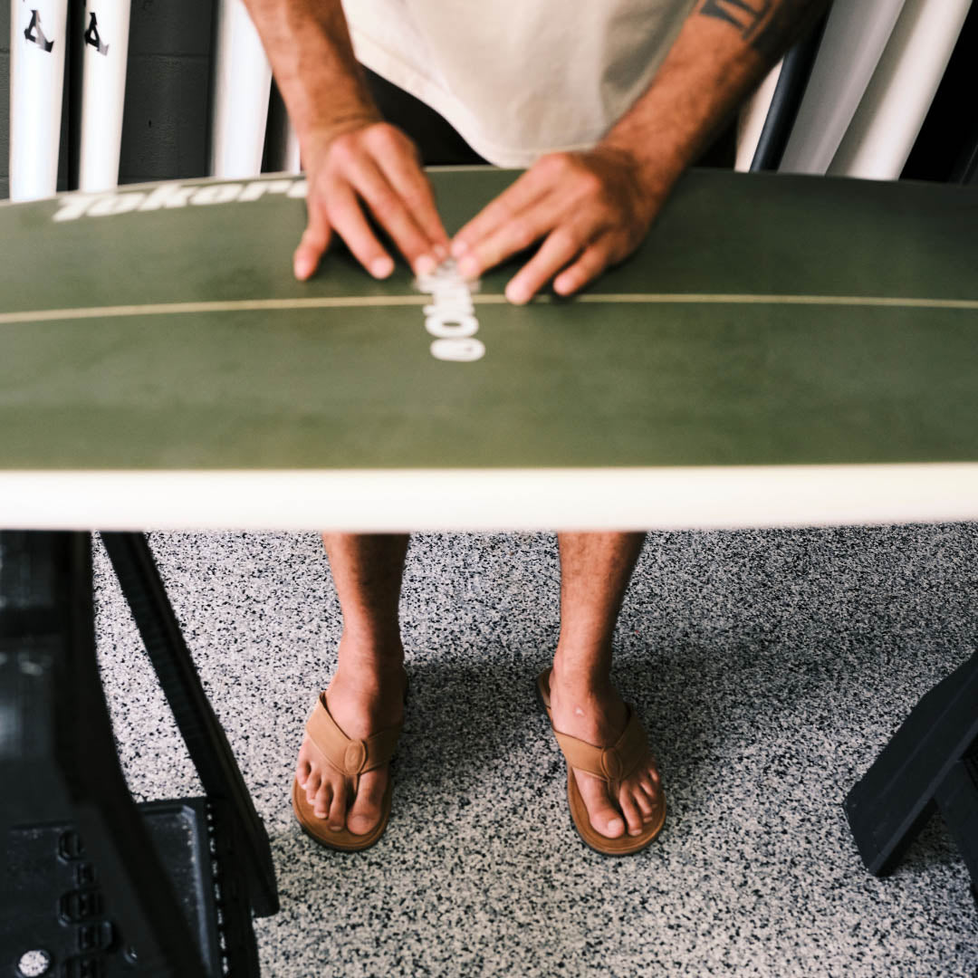 Tuahine Men's Waterproof Leather Beach Sandals - Toffee | OluKai