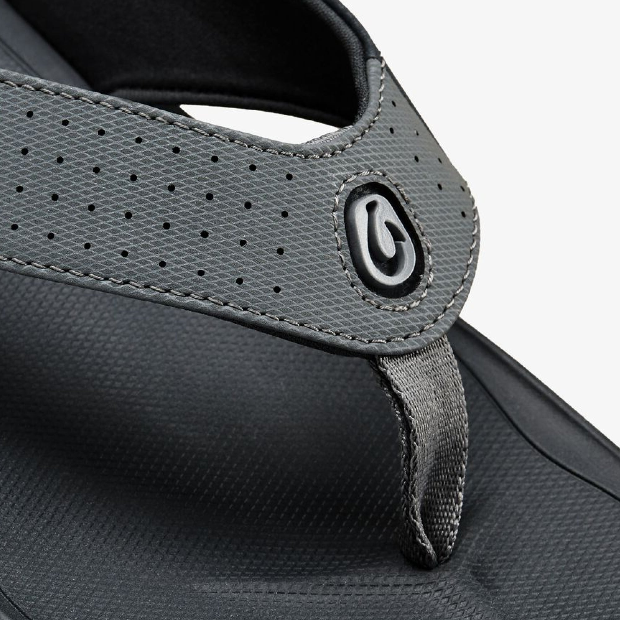 Ki'i Men's Water Ready Beach Sandals - Rock / Lava Rock | OluKai