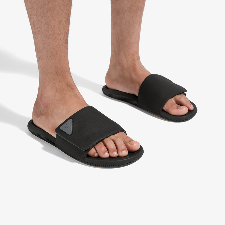 Ulele Slide - Lava Rock / Lava Rock – OluKai display picture 1