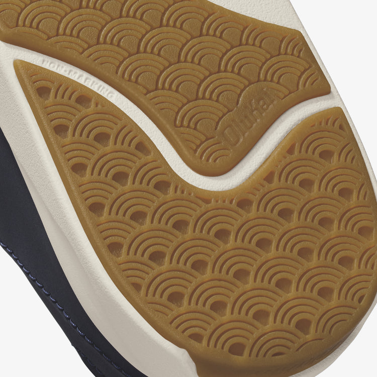 OluKai Lae‘ahi Nui Men’s Slip On Sneakers Coastal Trench Blue Tan Size 11.5 NWOB Laeʻahi Nui - Trench Blue / Tan – OluKai main image 4