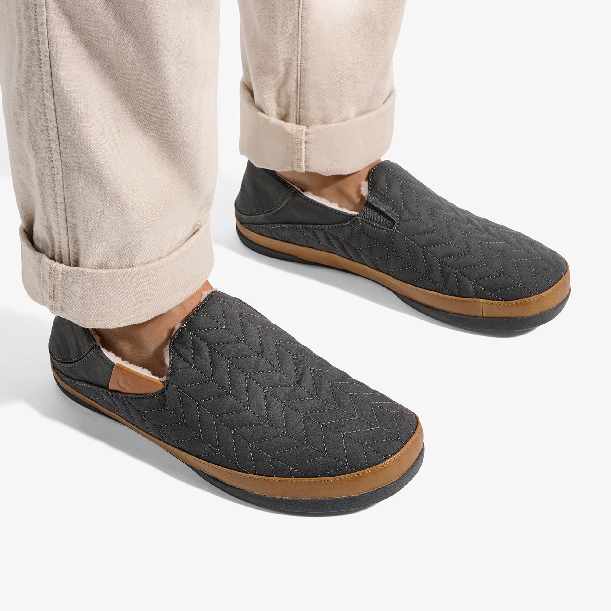 取寄) オルカイ メンズ フールー OluKai men Hamani Hulu Dark Shadow