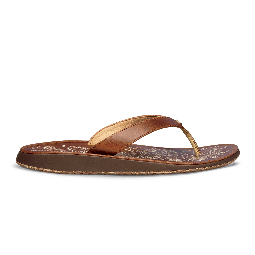 OluKai Menâs Comfortable Water-Ready, Leather, & Slide Sandals