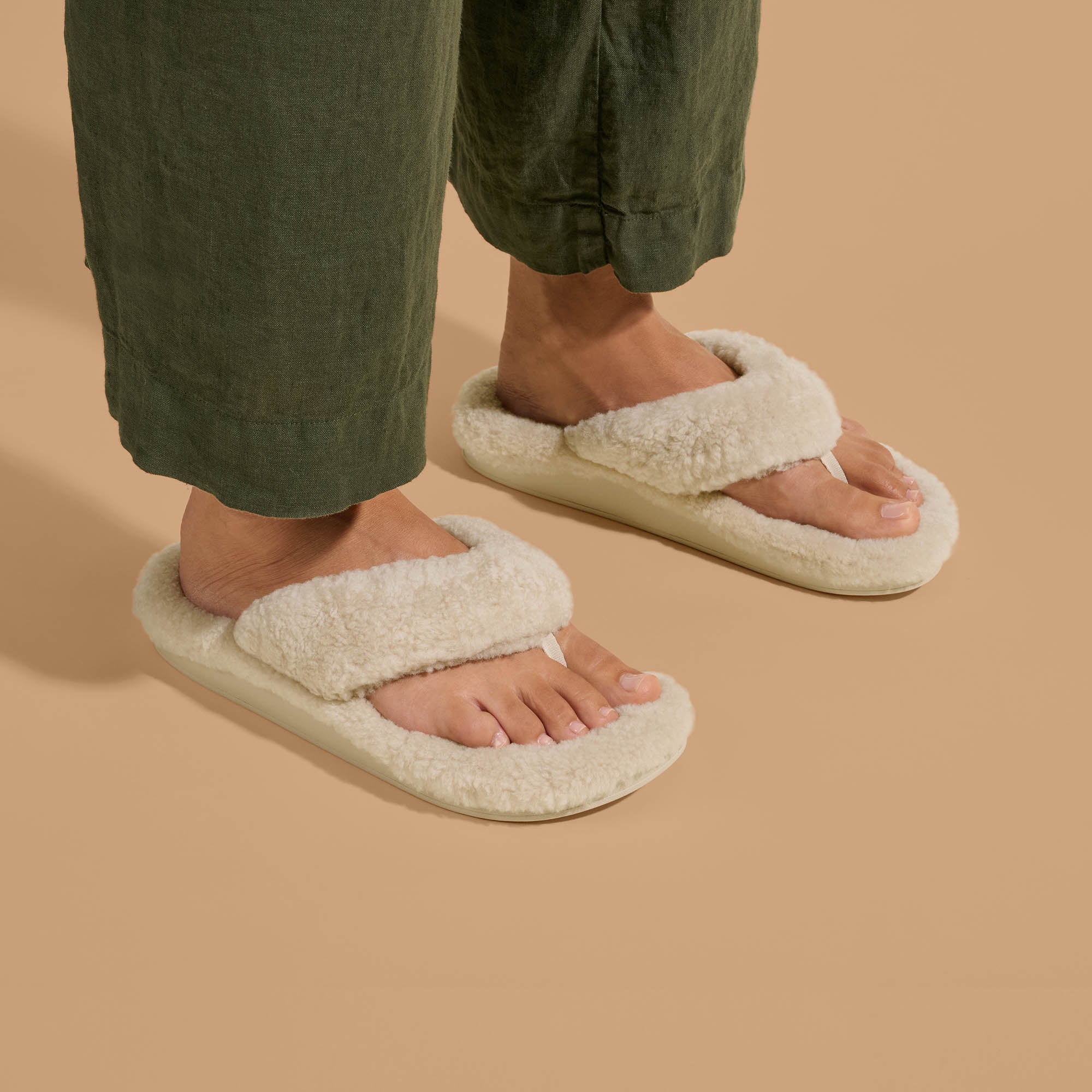 K pe a Heu Women s Flip Flop Slippers Tapa OluKai