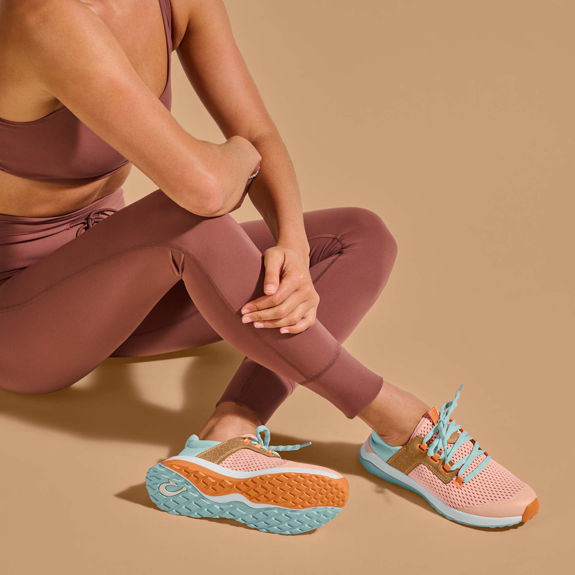 Wailuku Women's Athletic Shoes - Peach / Swell | OluKai