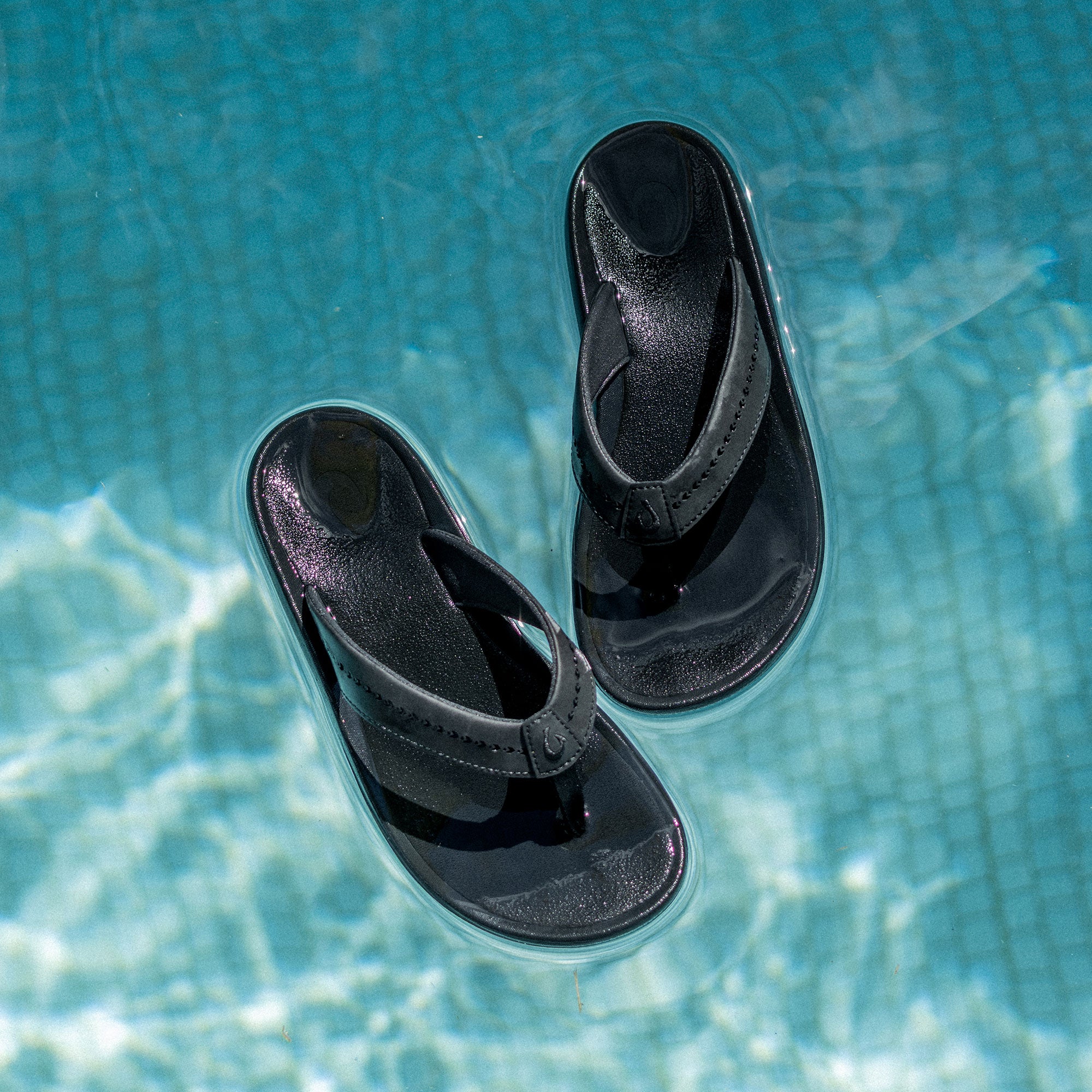 Ulele - Black / Black | OluKai