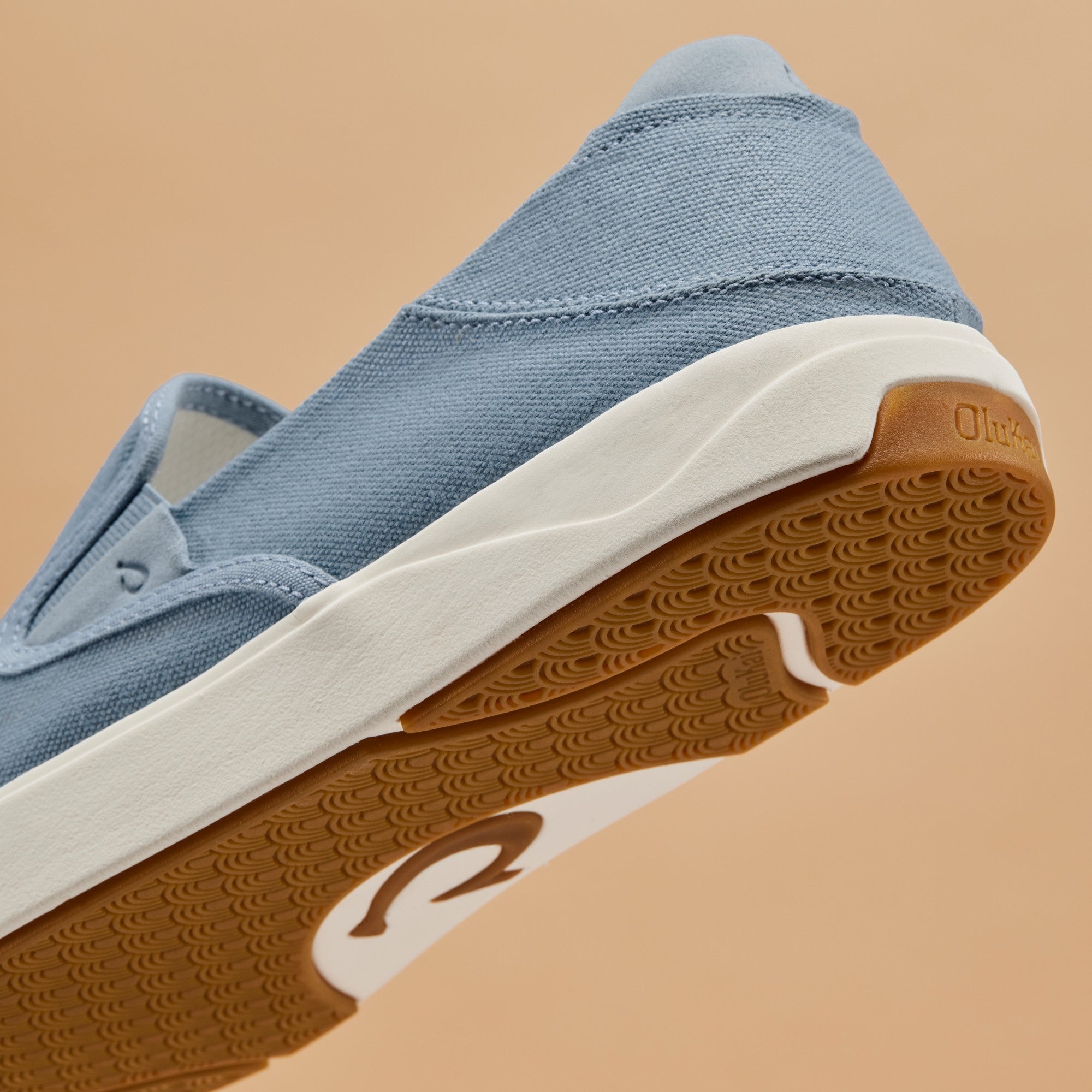 Lae'ahi Men's Slip-On Sneakers - Blissful Blue / Canvas | OluKai