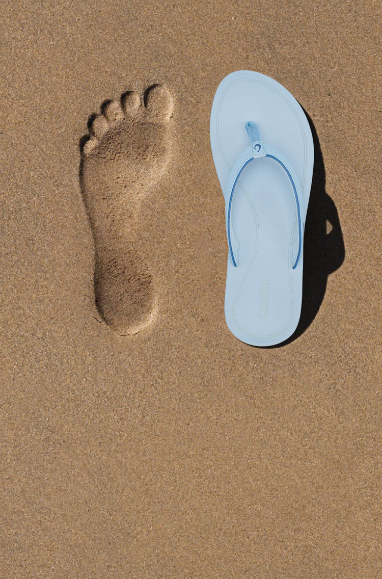 Uiki Women's Everyday Beach Sandals - Bright White / Lava Rock