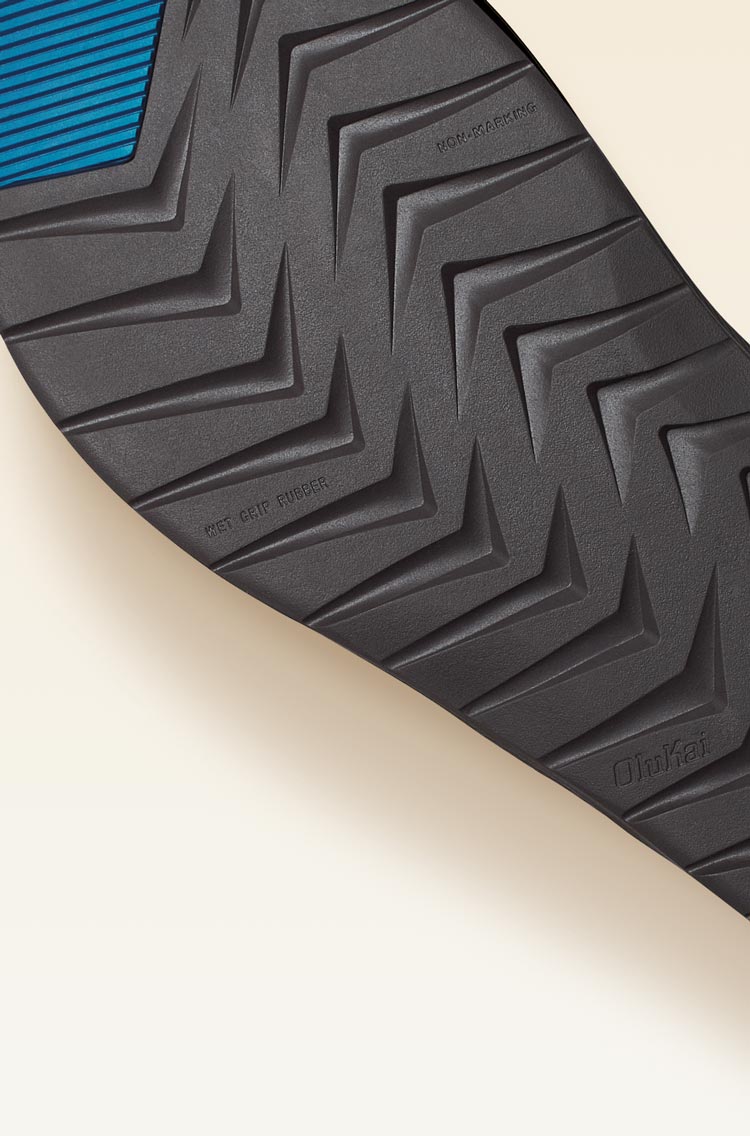 Designed for sure-footed exploration, our non-marking Wet Grip Rubber delivers unmatched traction.