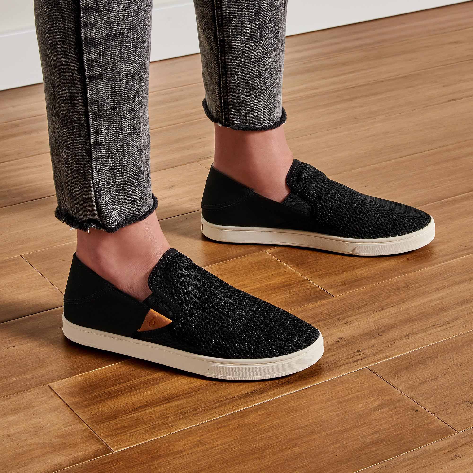 ladies slip on dress shoes Geoeleph Women's Black Loafers Casual Slip-Ons Comfort Walking Flats Leather Driving Moccasins 6 M US Lightweight and easy to slip on Women's Slip On Shoes &