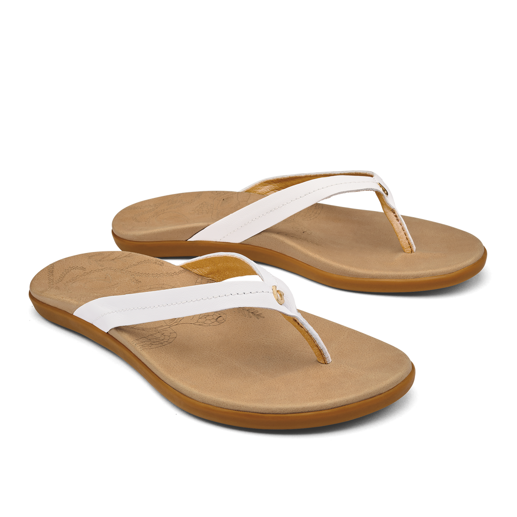Honu Women’s Leather Beach Sandals - Bright White / Golden Sand | OluKai